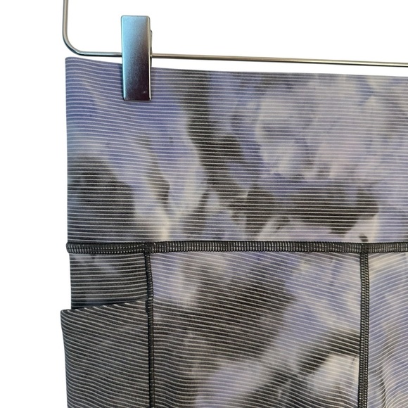 Athleta | Women's Blue & Gray High Rise Crop Leggings Size Medium - Picture 2 of 10